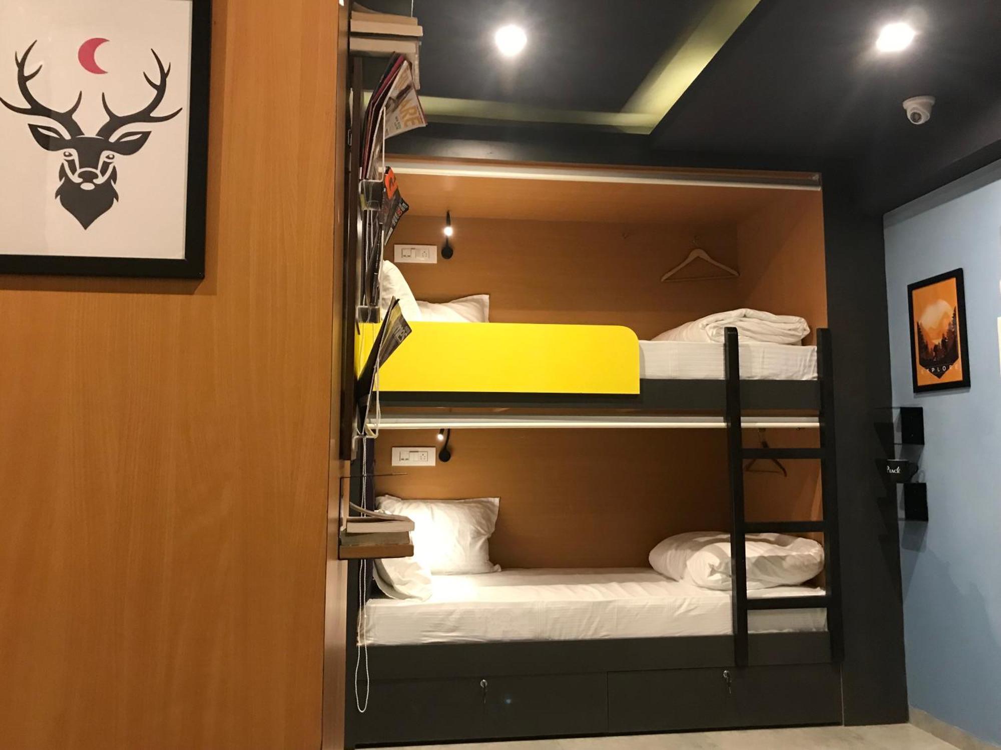Stay Villa Hostel For Male And Female 孟买 外观 照片