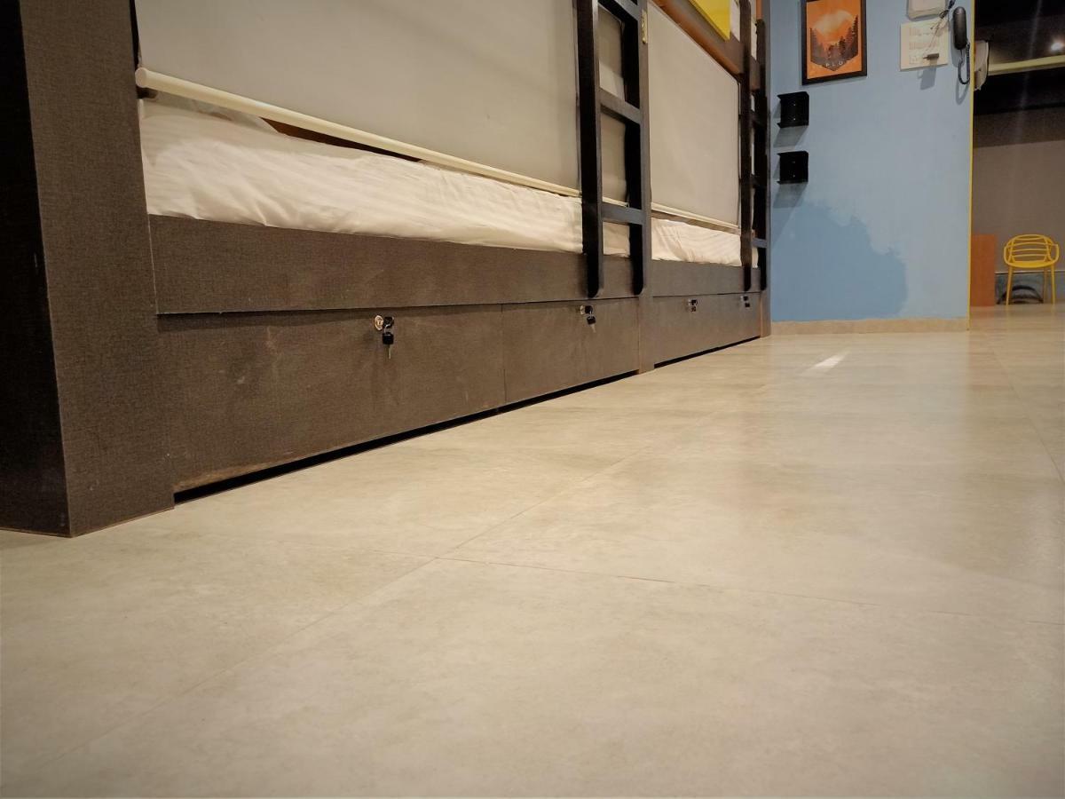 Stay Villa Hostel For Male And Female 孟买 外观 照片