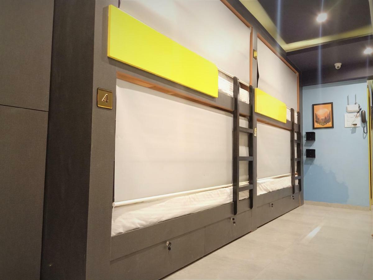 Stay Villa Hostel For Male And Female 孟买 外观 照片