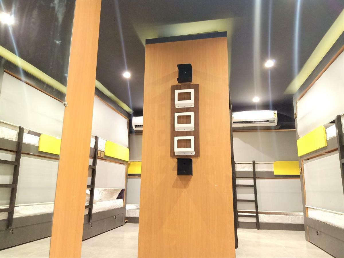 Stay Villa Hostel For Male And Female 孟买 外观 照片