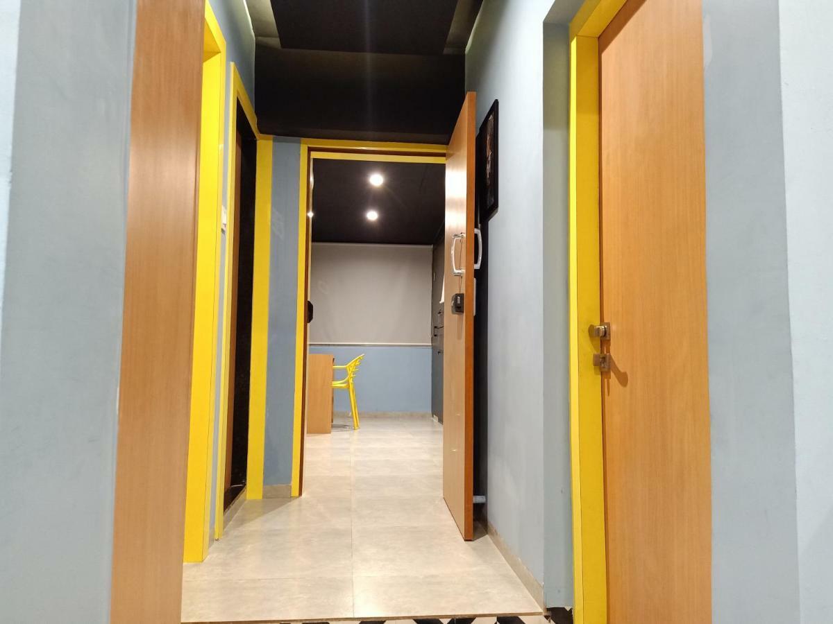 Stay Villa Hostel For Male And Female 孟买 外观 照片